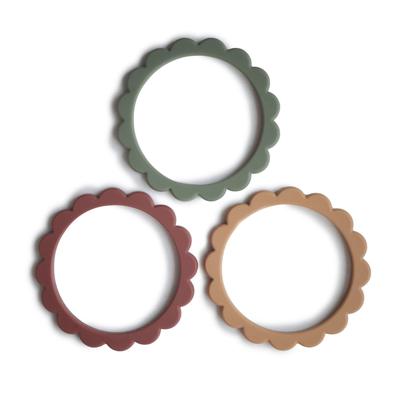 Mushie Flower Teething Bracelet 3-Pack (Dried Thyme/Berry/Natural)