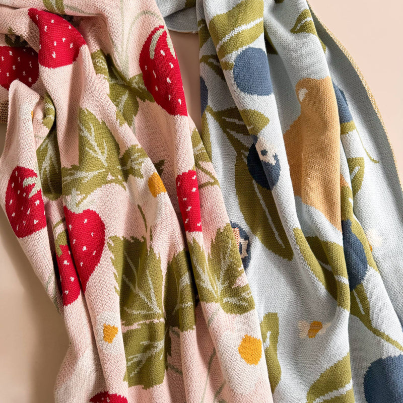 Blanket Blueberry Bear Bee Organic Cotton Spring Baby Decor