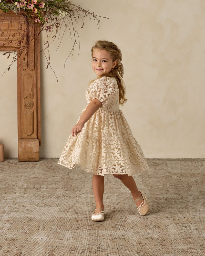 Chloe Dress | Embroidered Daisy