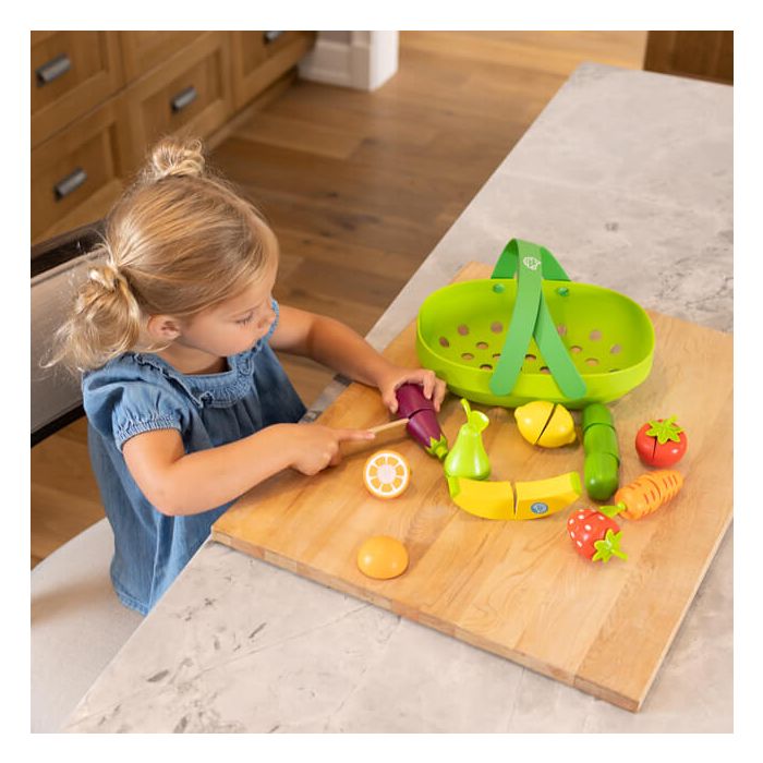 Fat Brain Toys Pretendables Fruit & Veggie Basket