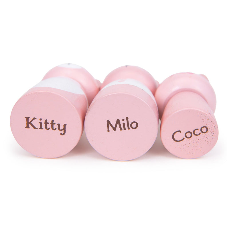 Kitty&