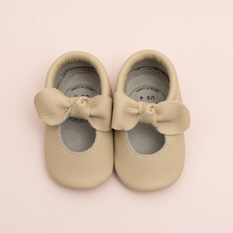 Knot Moccasins - Genuine Leather Baby Shoes (Latte): US 3