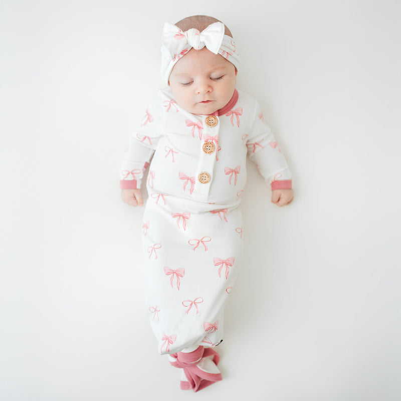 Kyte Baby Knotted Gown with Bow Set in Bow