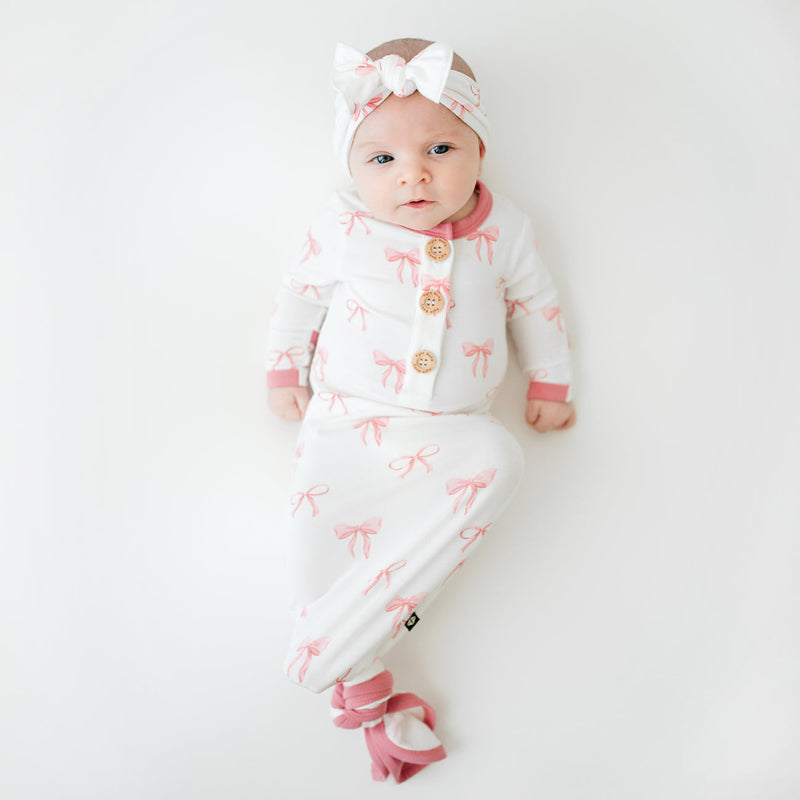 Kyte Baby Knotted Gown with Bow Set in Bow