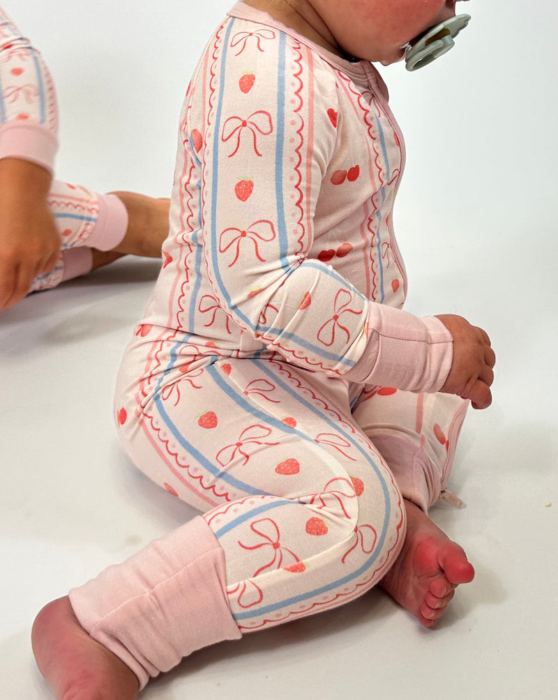 Zipper Footie Pajamas - Sweet Caroline